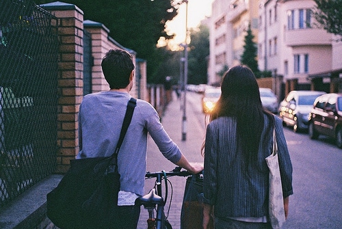 Things NOT To Do On A First Date